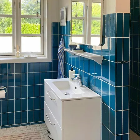 Сasa de vacaciones Nordic-style Summer House With Private Frorup