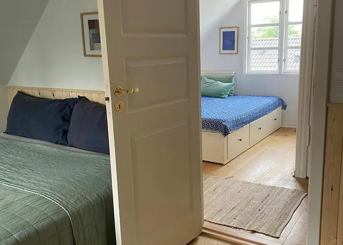 Nordic-style Summer House With Private 度假居